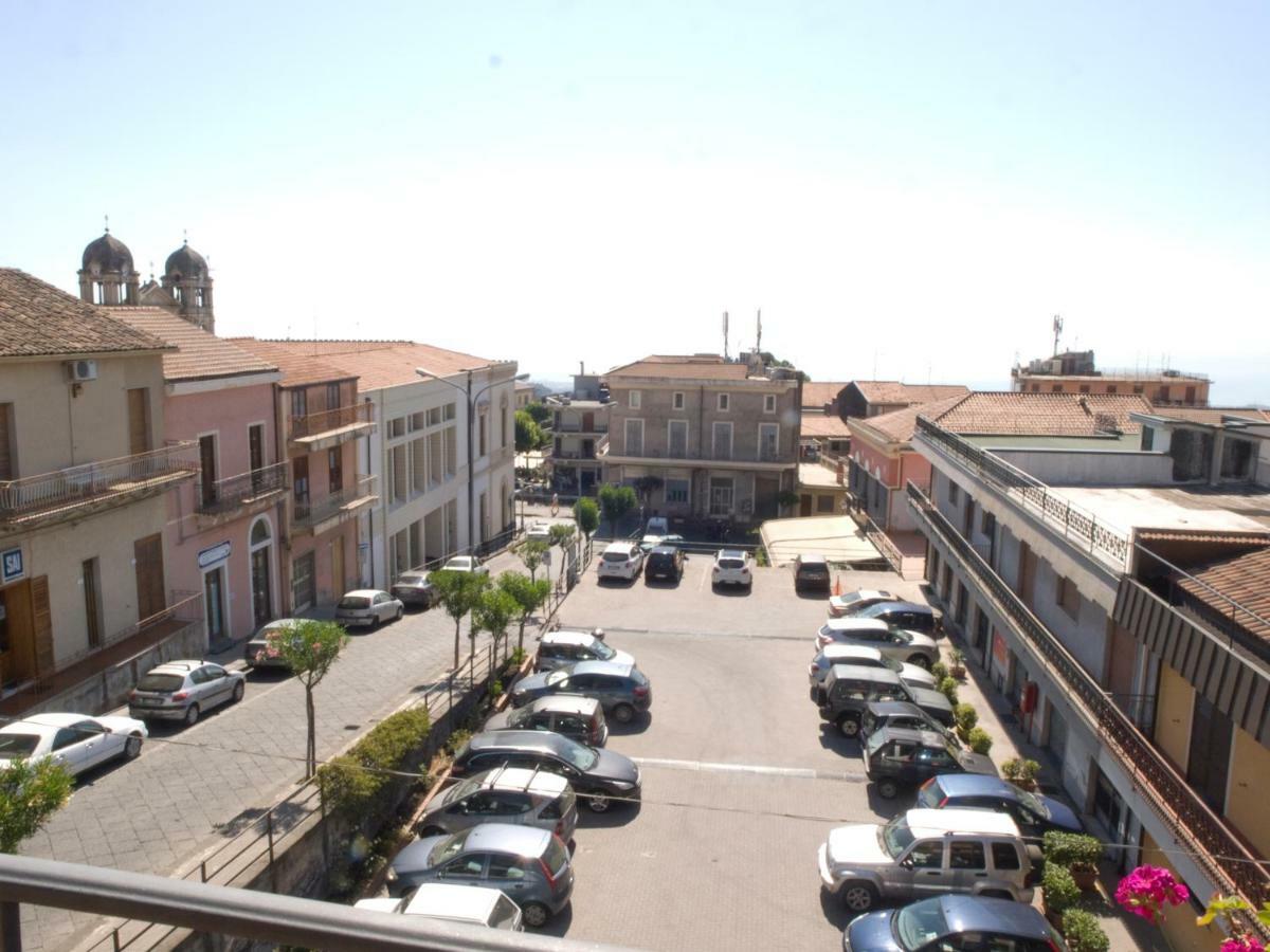 Bouganville House Zafferana Etnea Exterior foto