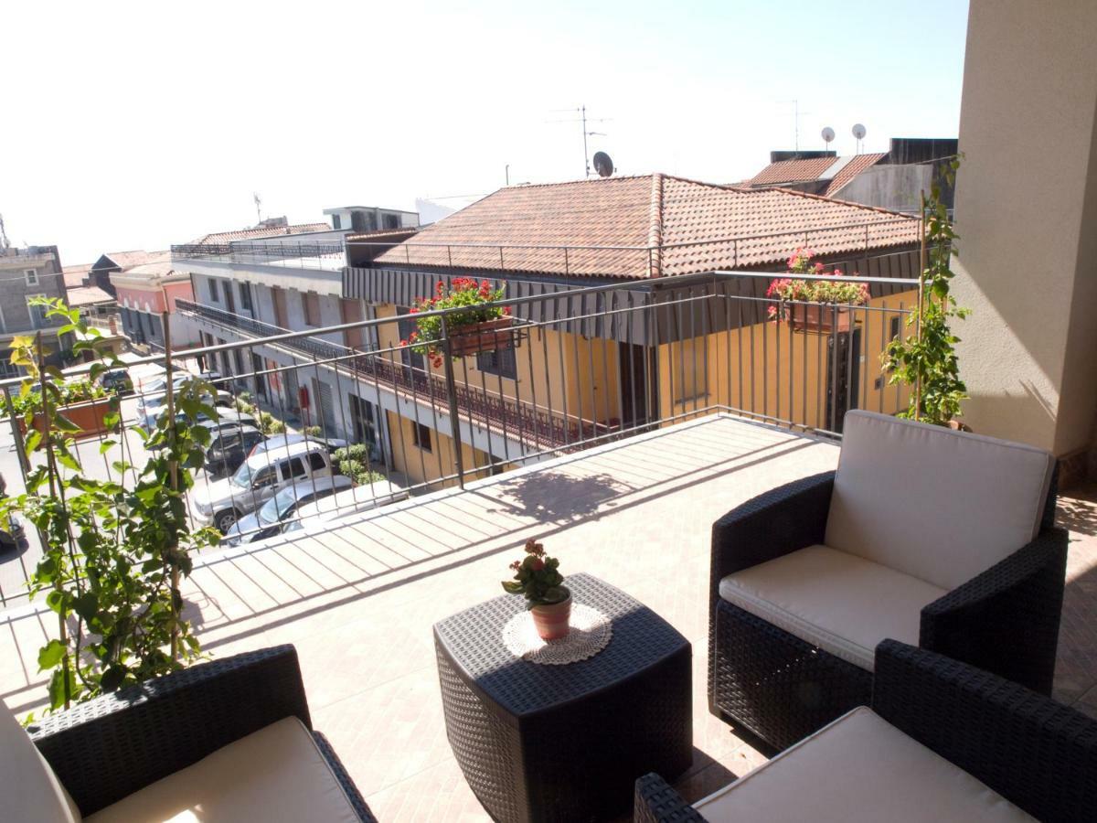 Bouganville House Zafferana Etnea Exterior foto